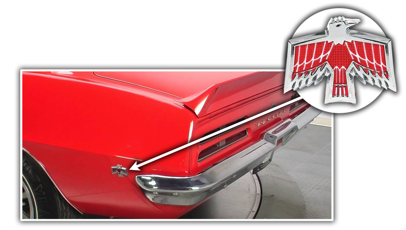 Illustration for article titled The Pontiac Firebird Had the Most Dramatic Range of Side Marker Lamp Design in Motoring HistoryÂ